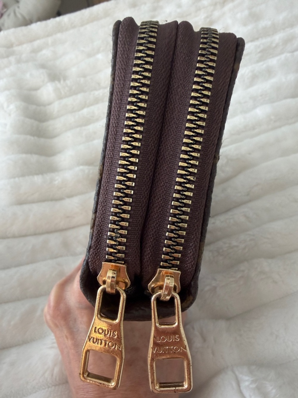 Louis Vuitton Monogram Continental Zip Wallet - Dark Brown and Tan - Picture 4 of 4